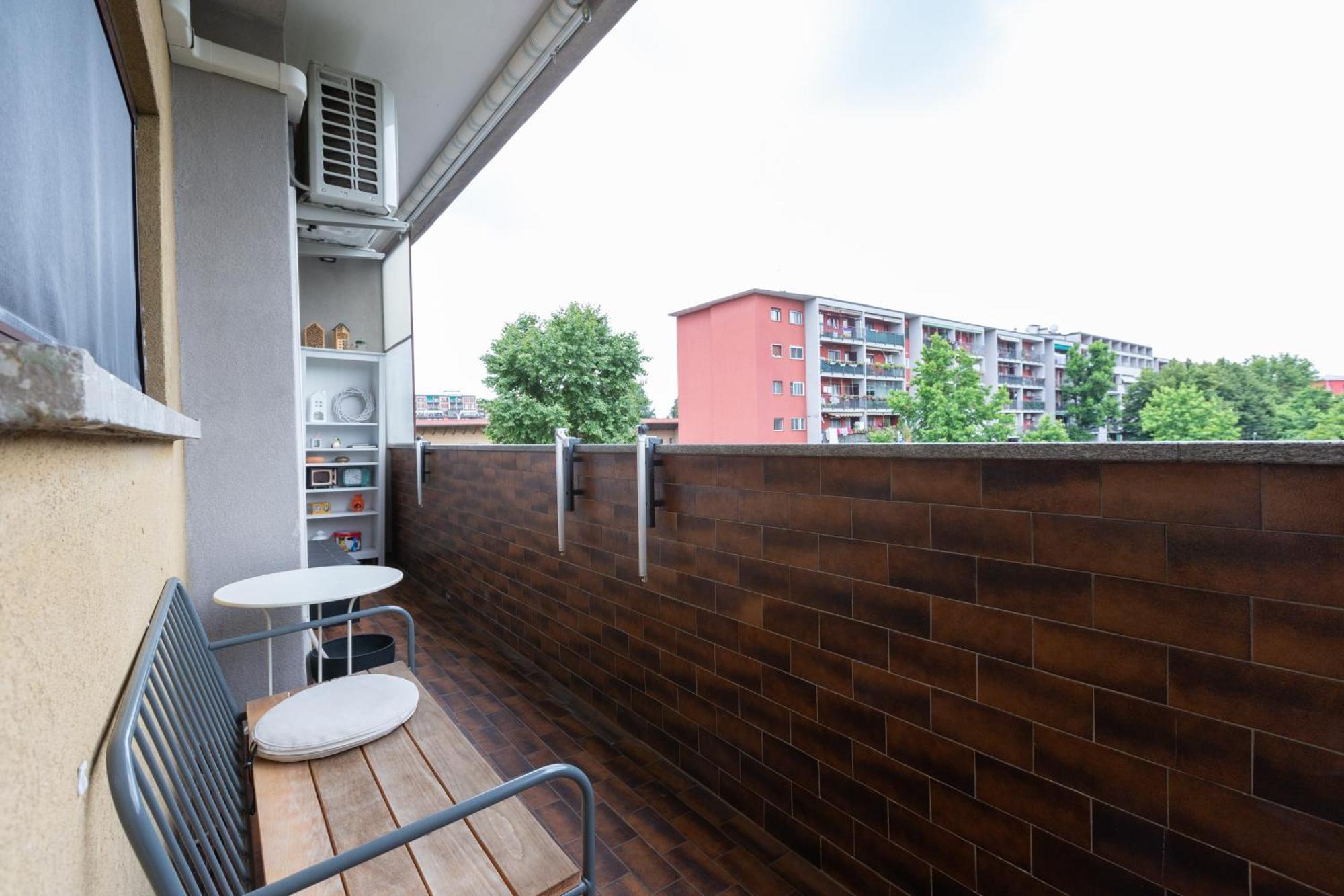 Easytopstay - San Siro Large Flat — Photos 3